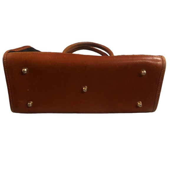 Coldwater Canyon leather bag. - Picture 6 of 7